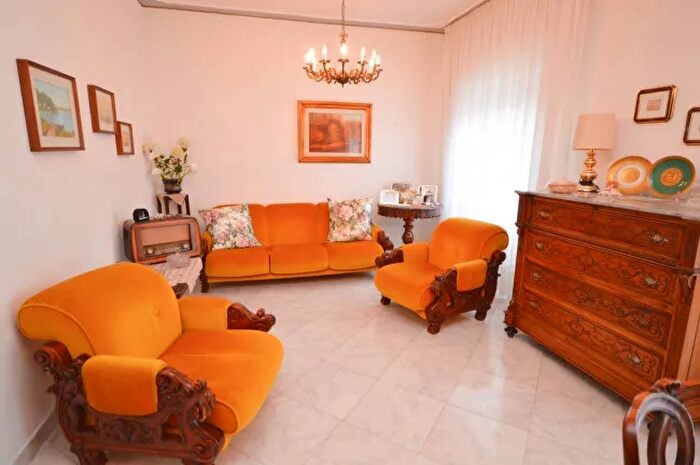 Appartamento con 5 locali in vendita in CoriglianoRossano Viale SantAntonio, CoriglianoRossano