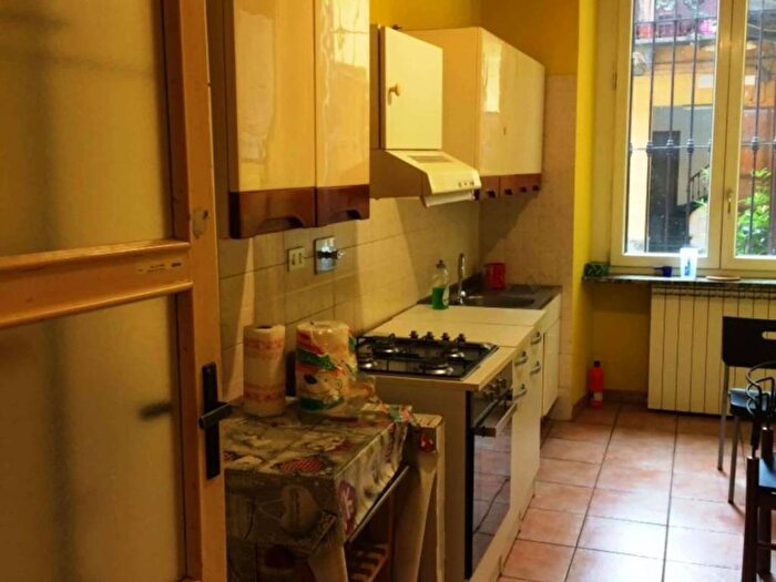 Appartamento trilocale in affitto in Piazza Santa Giulia, Vanchiglia, Torino