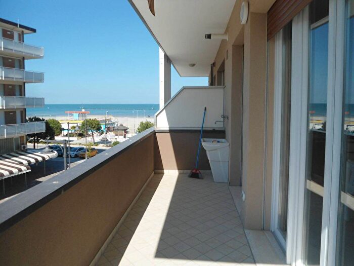 Appartamento trilocale in affitto in Viale Lungomare Ponente, Cesenatico Ponente, Cesenatico