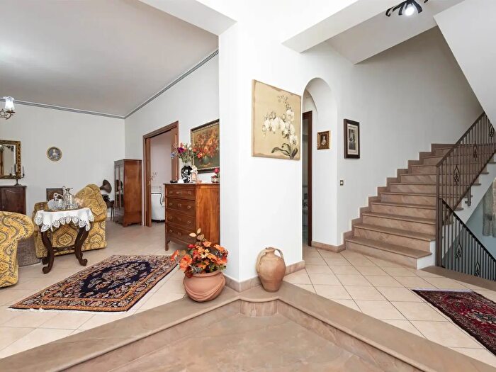 Casa con 5 locali in vendita in Via Alcide De Gasperi, Riposto