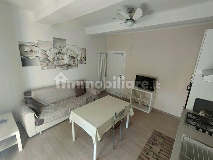 Appartamento bilocale in affitto in Via Livia Gereschi, San Francesco, Pisa