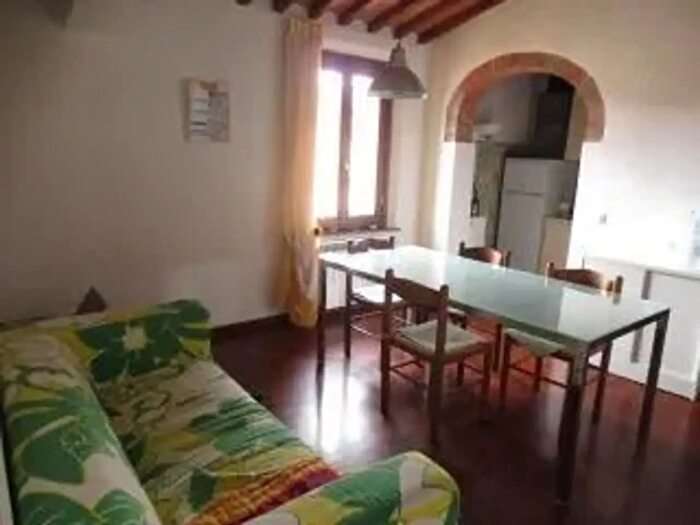 Appartamento trilocale in vendita in Pisa