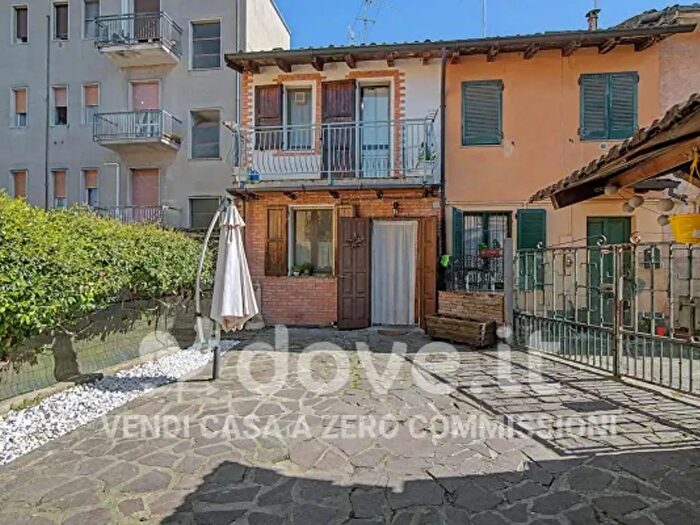 Casa bilocale in vendita in Via Andrea Costa, Codogno