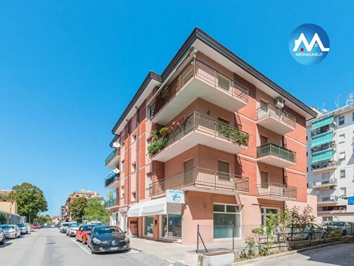 Appartamento quadrilocale in vendita in Pesaro