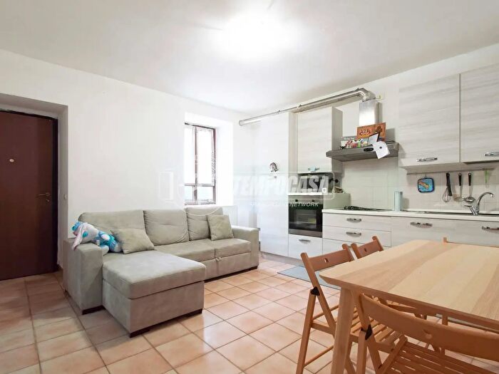 Appartamento bilocale in vendita in Mozzate