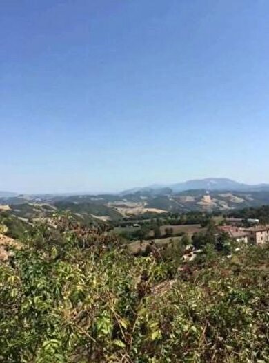 Casa con 6 locali in vendita in Borgo San Sisto, Piandimeleto