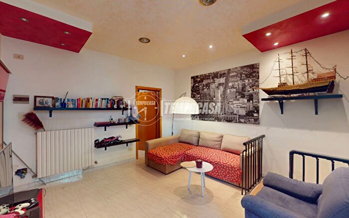 Appartamento trilocale in vendita in Chiaravalle