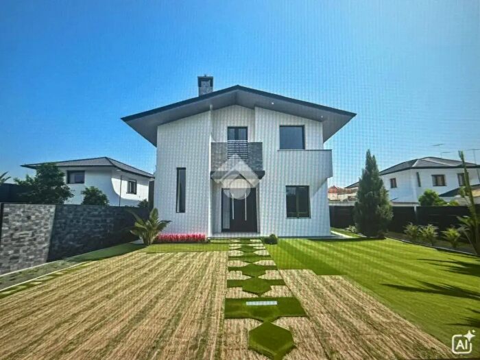 Casa quadrilocale in vendita in Via Feltrina, Trevignano