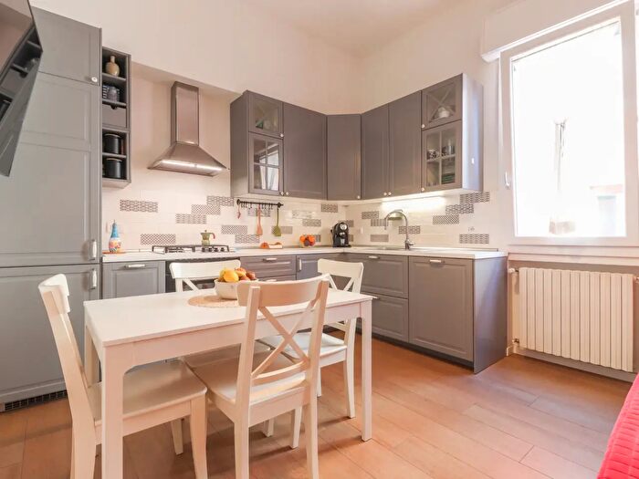 Appartamento trilocale in vendita in Via Antonio di Vincenzo, Bologna