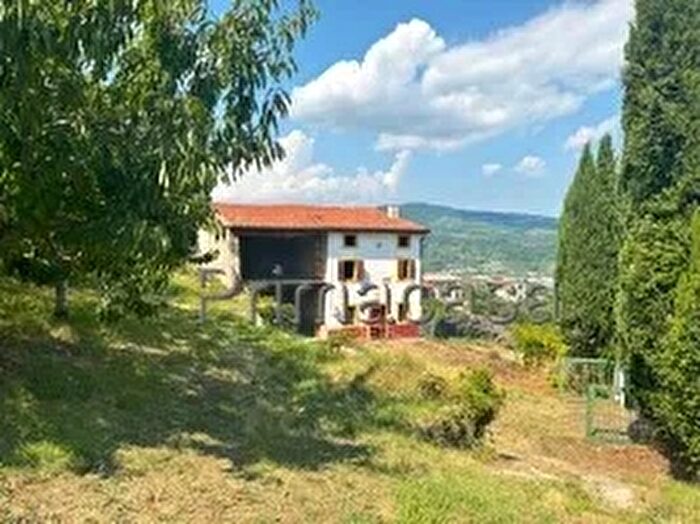 Casa trilocale in vendita in Via, Soave