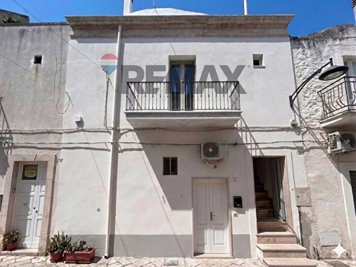 Casa bilocale in vendita in Vicolo IV Bottega di Nisvo, Ceglie Messapica