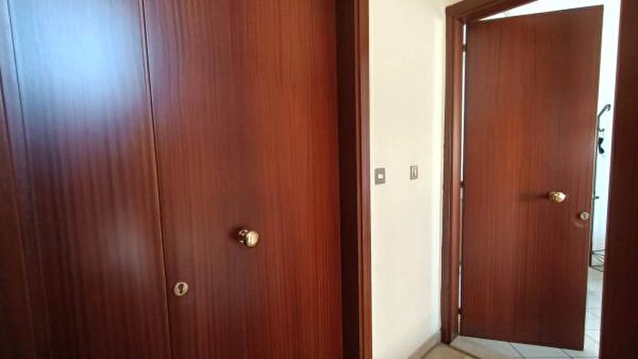 Appartamento trilocale in vendita in Corso Camillo Benso di Cavour, Macerata