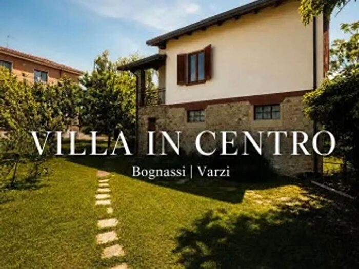 Casa trilocale in vendita in Via Alcide De Gasperi, Varzi