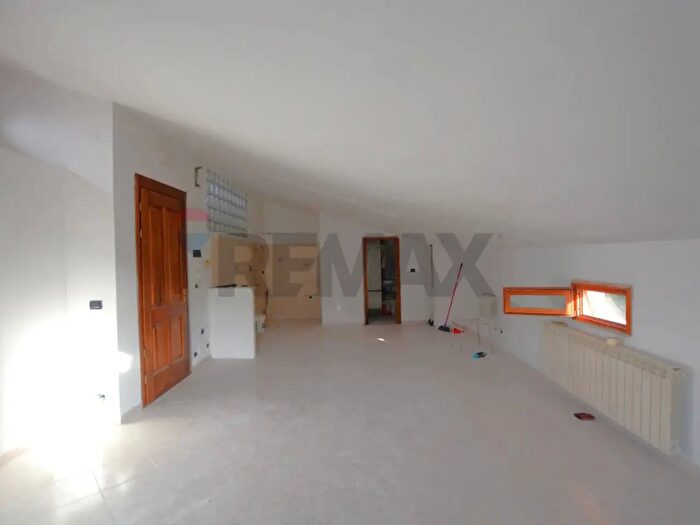 Appartamento bilocale in vendita in Varazze