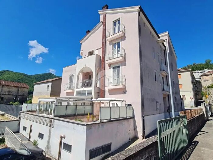 Appartamento trilocale in vendita in Via Casal Murino, Pellezzano