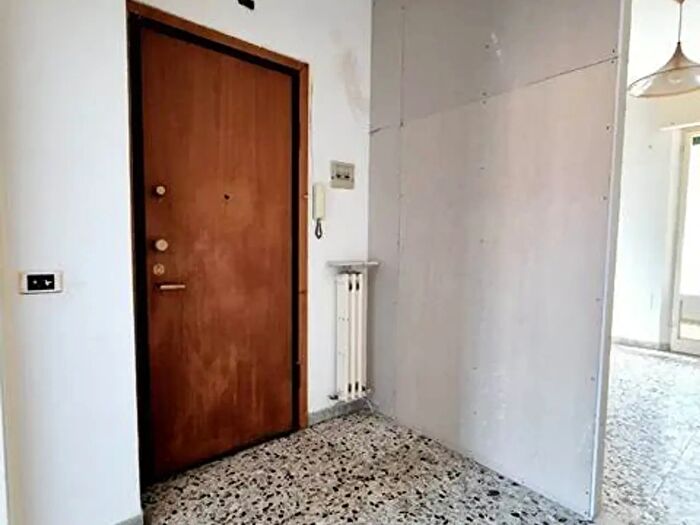 Appartamento trilocale in vendita in Ancona