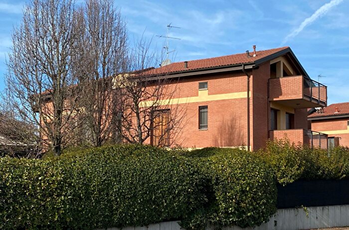 Appartamento con 5 locali in vendita in Via Castelnuovo Rangone, Formigine