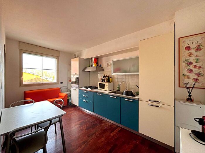 Appartamento trilocale in affitto in Via dei Fontanili, Ripamonti Fondazione Prada, Milano