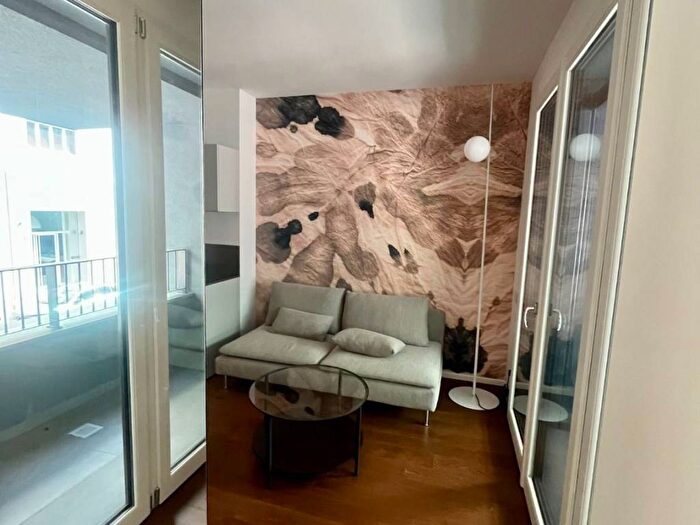 Appartamento bilocale in affitto in Via Trezzo d'Adda, Solari, Milano
