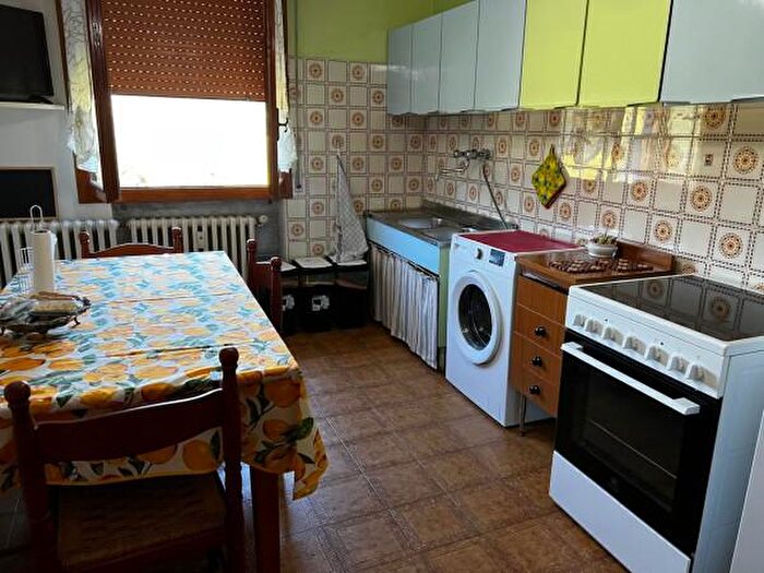 Appartamento trilocale in vendita in Montecreto