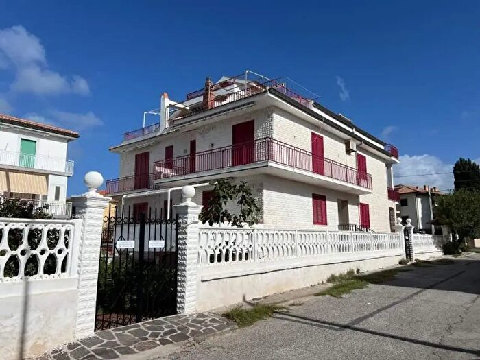 Appartamento bilocale in vendita in Viale dei Cantieri Navali, Castellabate