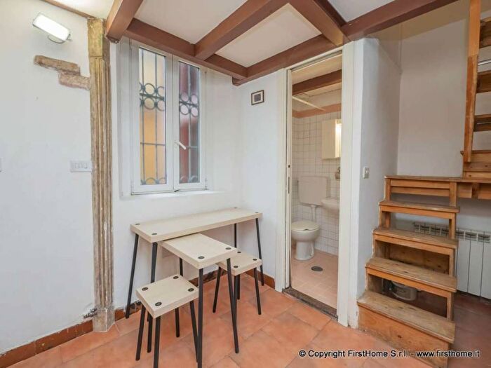 Appartamento monolocale in affitto in via Vallarsa, Ripamonti Fondazione Prada, Milano