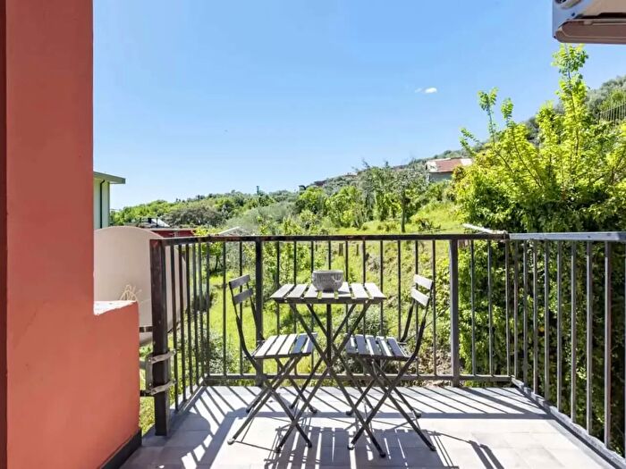 Appartamento monolocale in affitto in Via Fratelli Betti, Rapallo