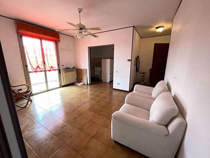 Appartamento quadrilocale in vendita in Via Maggio, Celle Ligure