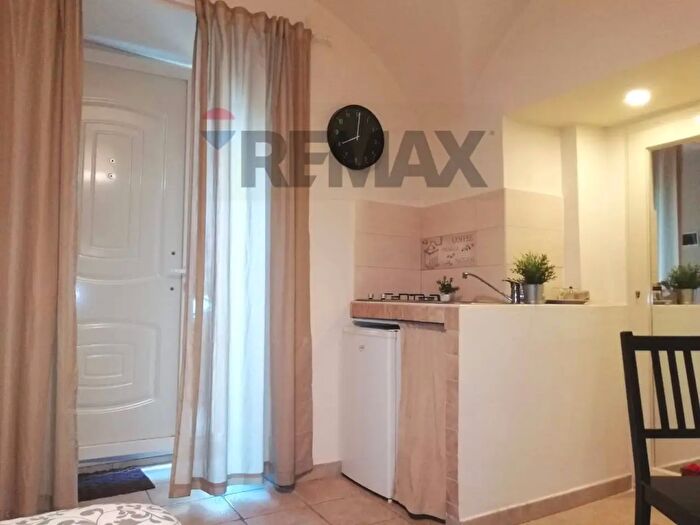 Appartamento monolocale in affitto in Via Santissima Trinita, Catania