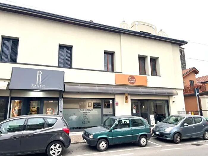 Appartamento con 6 locali in vendita in Via Campofiori a, Alme