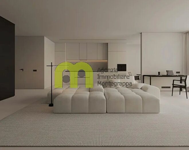 Appartamento quadrilocale in vendita in Via Francia, Castelfranco Veneto