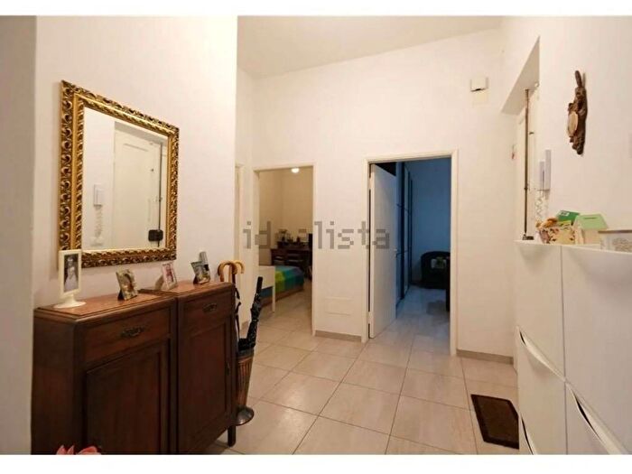 Appartamento trilocale in affitto in Legnaia San Quirico Monticelli, Firenze