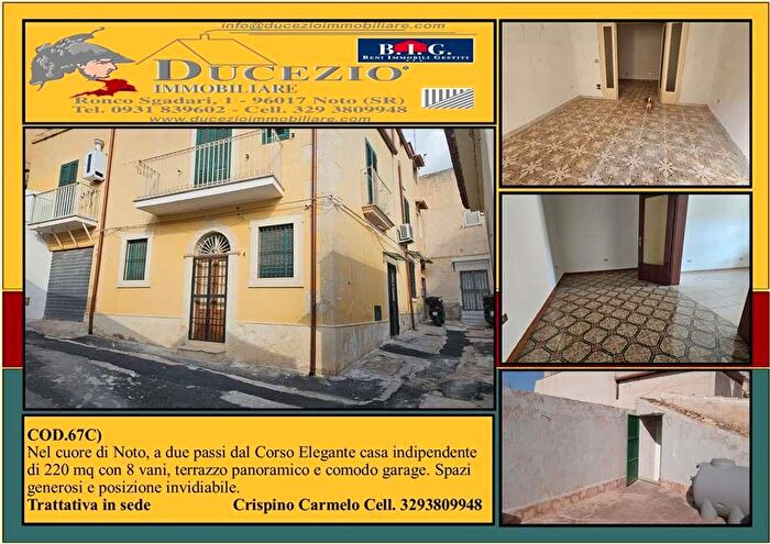 Casa con 8 locali in vendita in Via Zanardelli, Noto