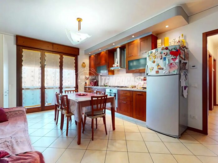 Appartamento trilocale in vendita in Reggio Emilia