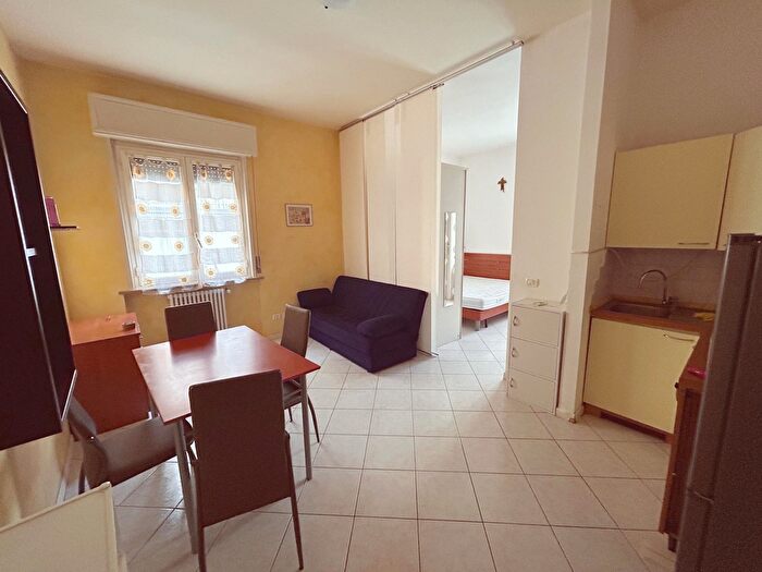 Appartamento monolocale in vendita in Via M Jacchia, Parma