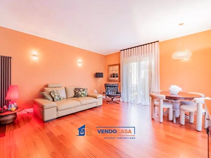 Appartamento trilocale in vendita in Via Privata Amelia Ferro, Alassio
