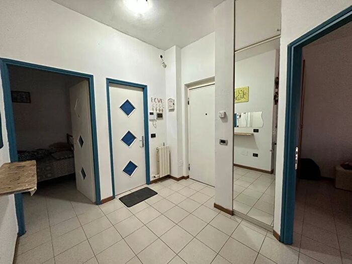 Appartamento trilocale in vendita in Via Trento, Calvenzano