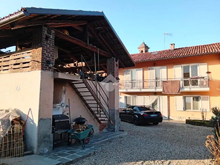 Casa con 5 locali in vendita in Via Carignano, Scalenghe