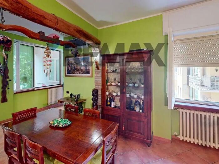 Appartamento quadrilocale in vendita in Via Ferrini, Pavia