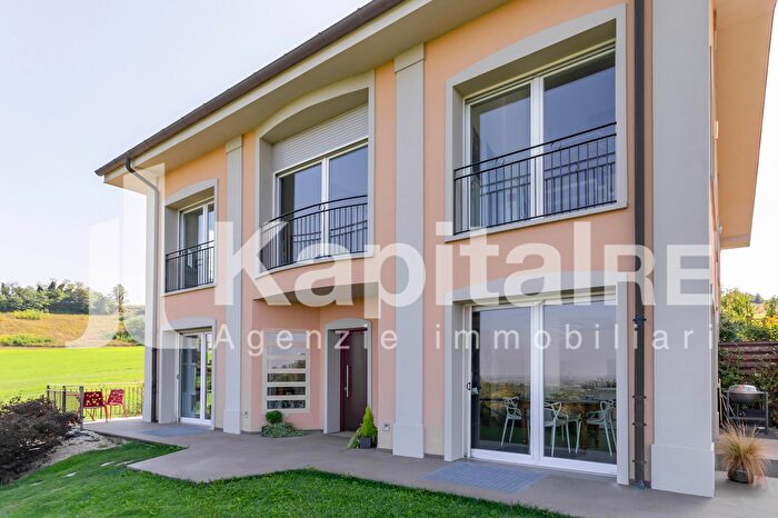 Case in Vendita e in Affitto - 3