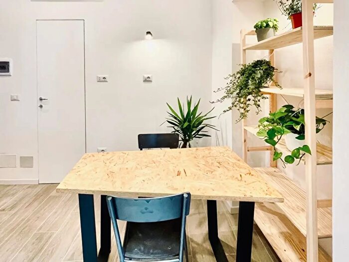 Appartamento monolocale in affitto in Via Arcangelo Corelli, Milano