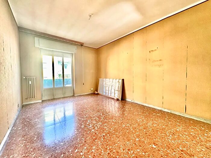 Appartamento quadrilocale in vendita in Via Valle Borbera, Roma