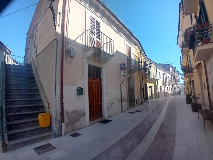 Casa con 5 locali in vendita in Corso Giuseppe Mazzini, Torre De Passeri