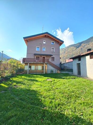 Appartamento con 5 locali in vendita in Edolo