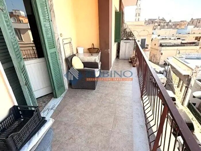 Appartamento trilocale in vendita in Via Manuzzi Mario, Modugno