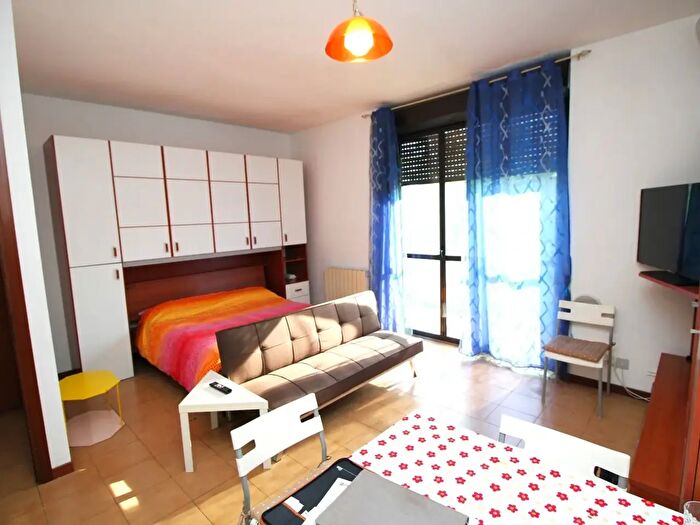 Appartamento monolocale in vendita in Via Cuzzi, Legnano