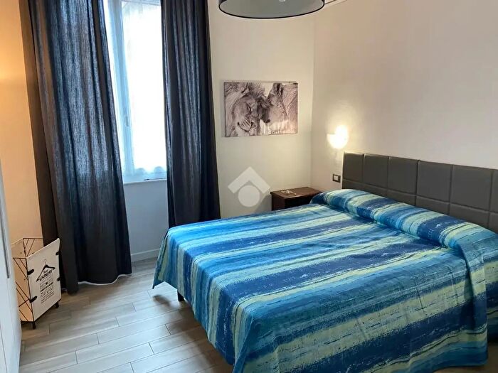 Appartamento quadrilocale in affitto in Via Napoli, La Spezia