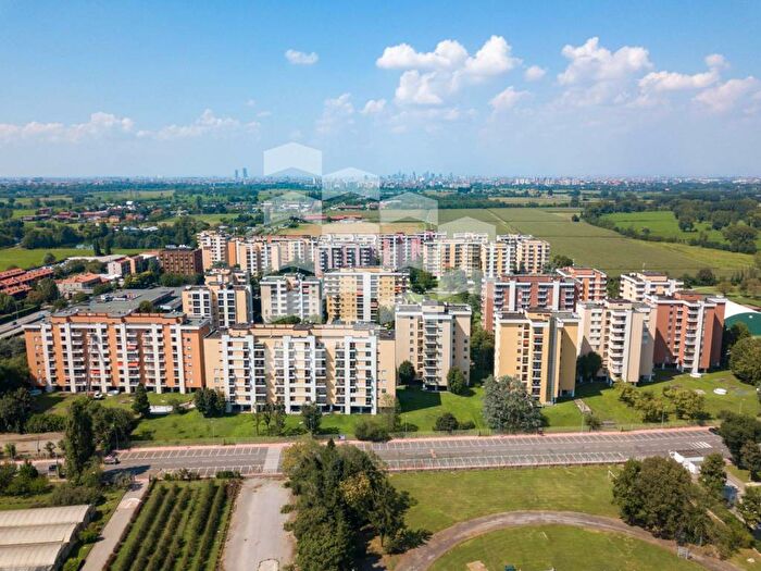 Appartamento quadrilocale in affitto in Via Sporting Mirasole, Noverasco Sporting Mirasole, Opera