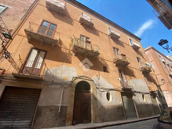 Appartamento quadrilocale in vendita in Via S Francesco dAssisi, Trapani