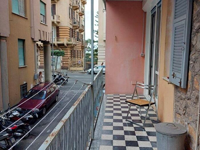 Appartamento quadrilocale in affitto in Corso Dante, Centro, Chiavari